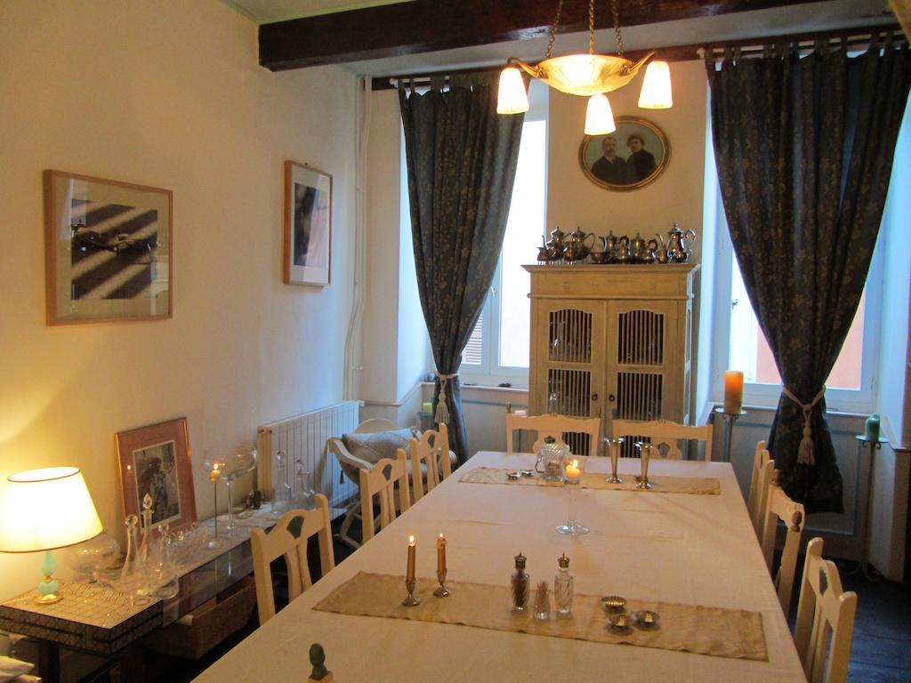 La Maison De Natasha Castillon-en-Couserans ภายนอก รูปภาพ